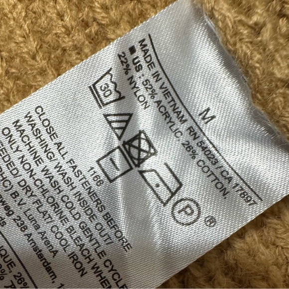 Banana Republic Tan Cardigan Sweater Cropped Ribbed Knit - Picture 3 of 6